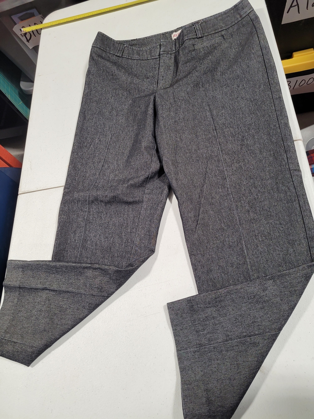 Merona Women's Gray Tailored Cropped Dress Pants